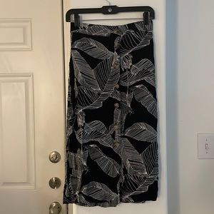 NWOT Express Button Front Skirt Size XS